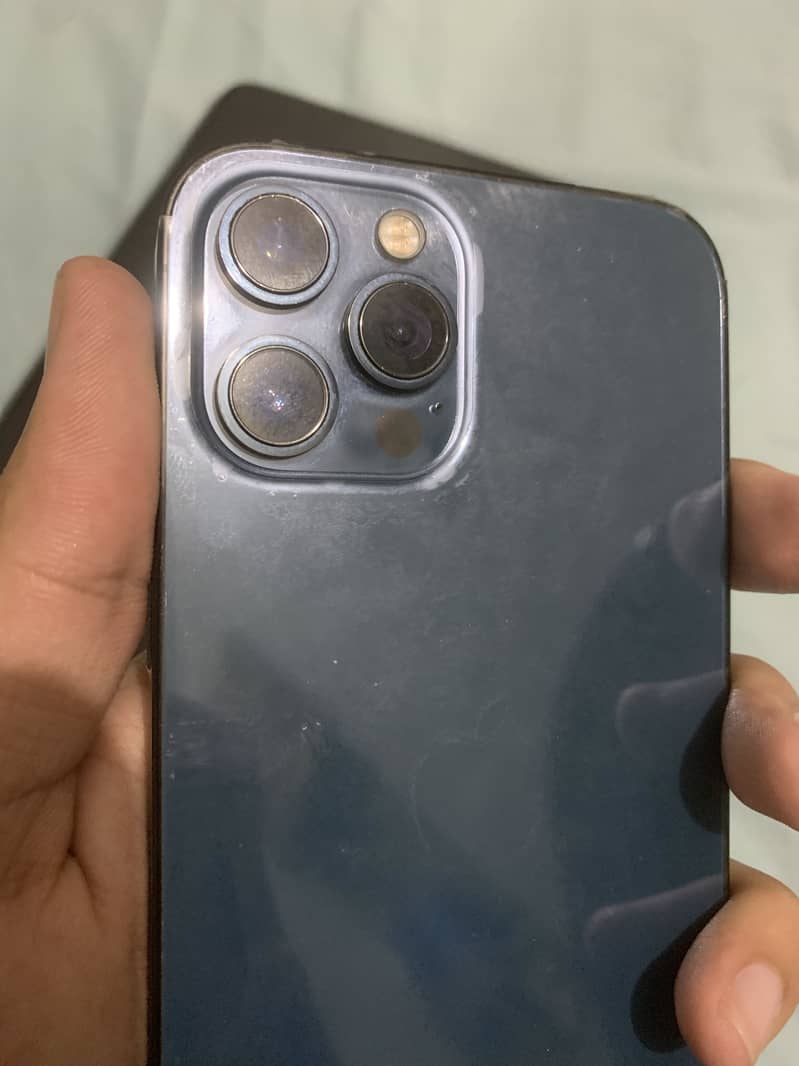 Apple iPhone 12 Pro Max 2