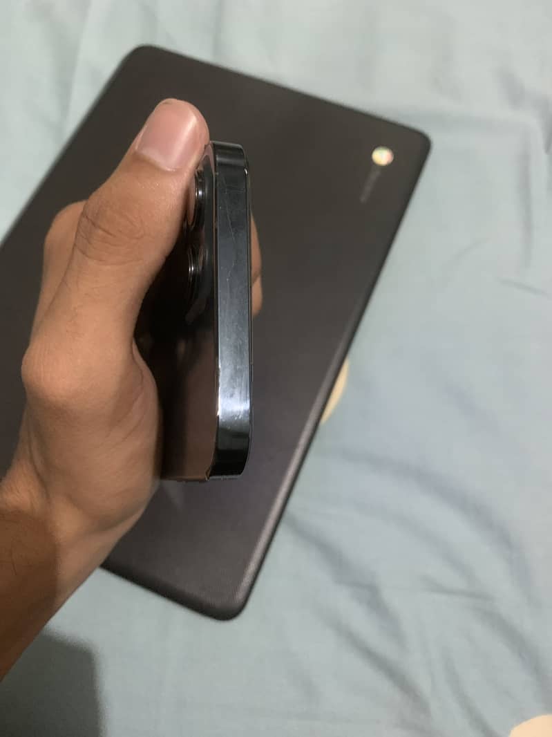 Apple iPhone 12 Pro Max 7