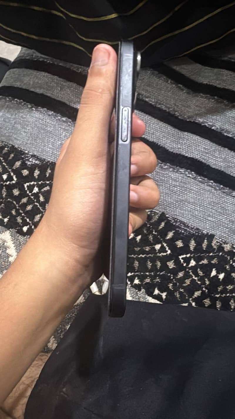 Apple iPhone 15 0