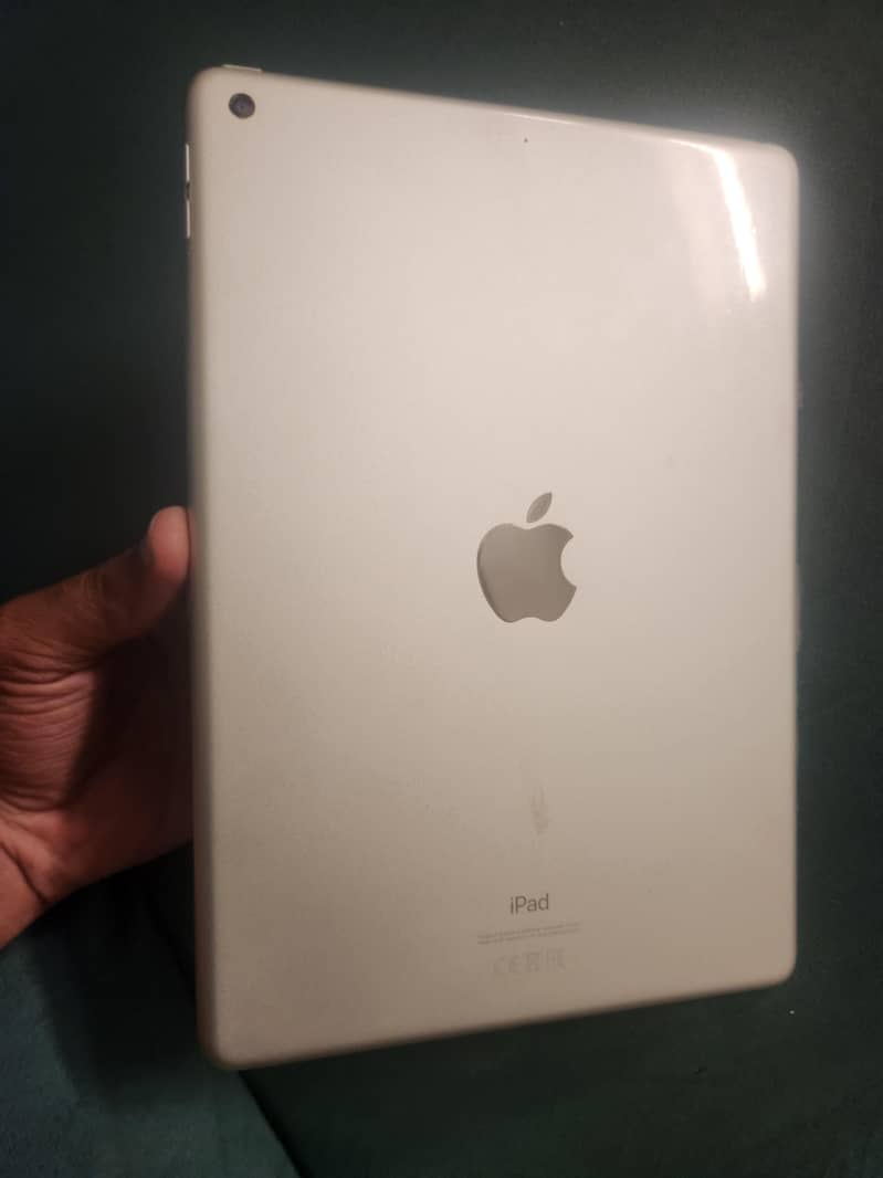 Apple iPhone 8 2