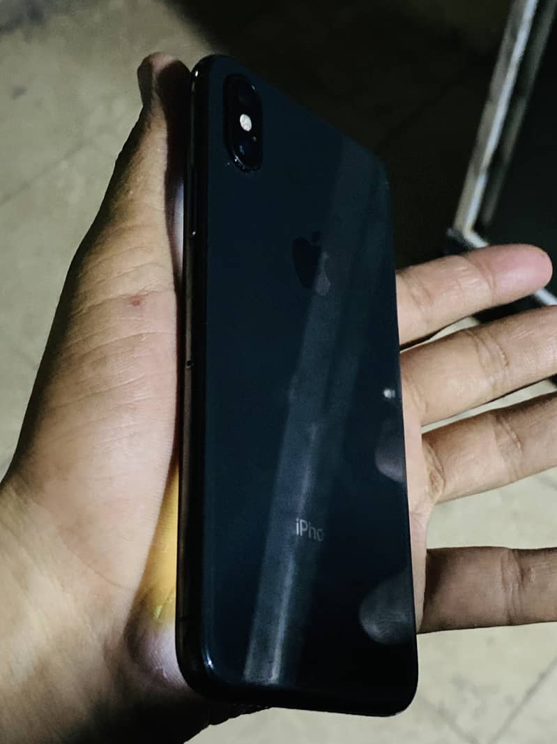 Apple iPhone X 1