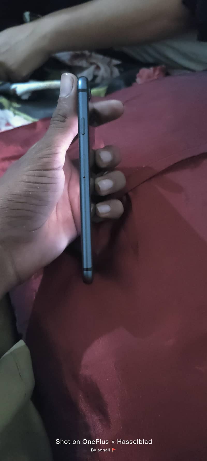 Apple iPhone 8 4