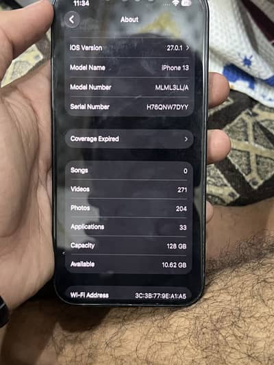 Apple iPhone 13