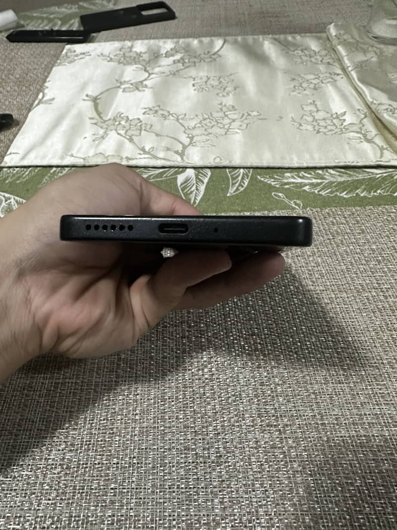 Xiaomi Redmi Note 13 Pro 4