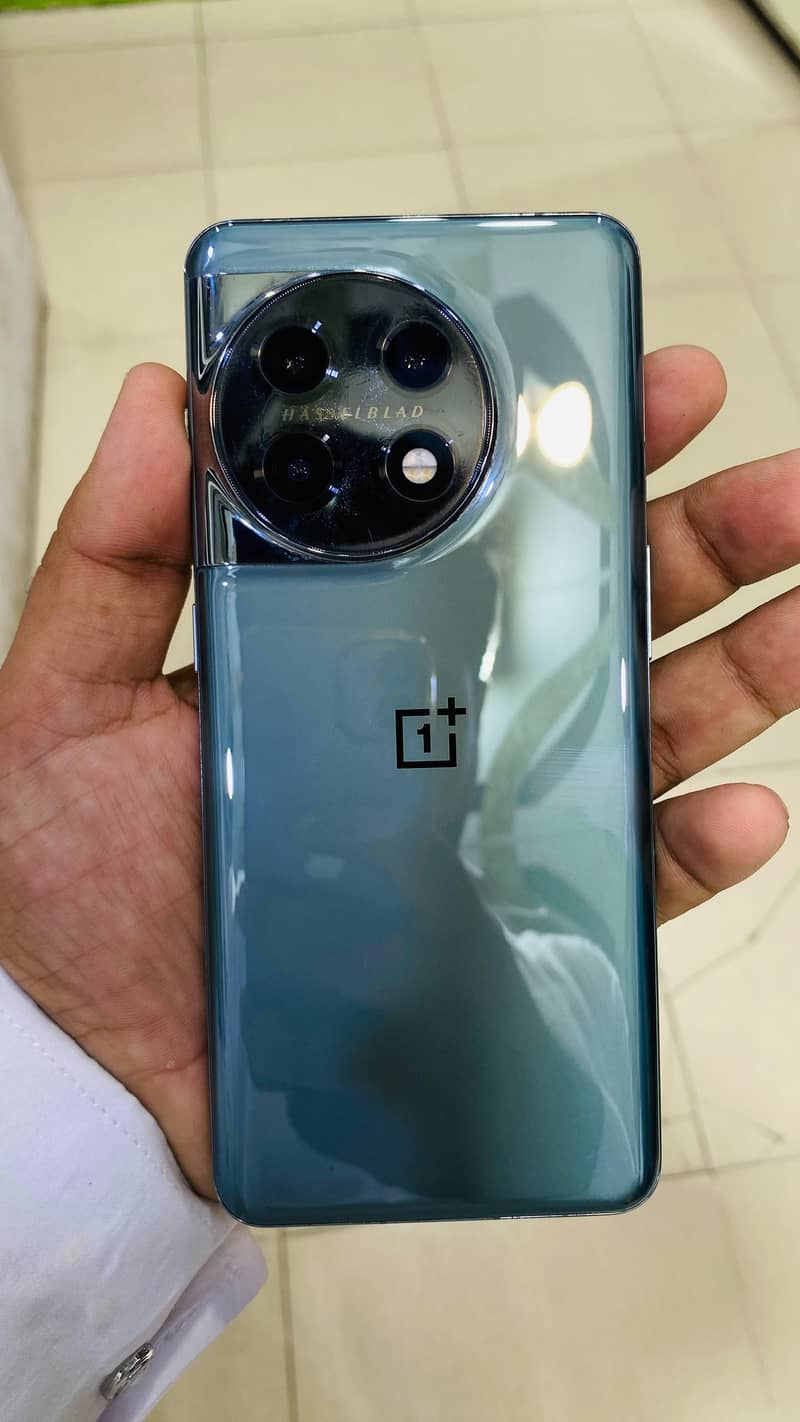 one plus 11 1