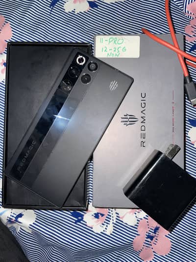 Redmagic 11 pro with box charger global model