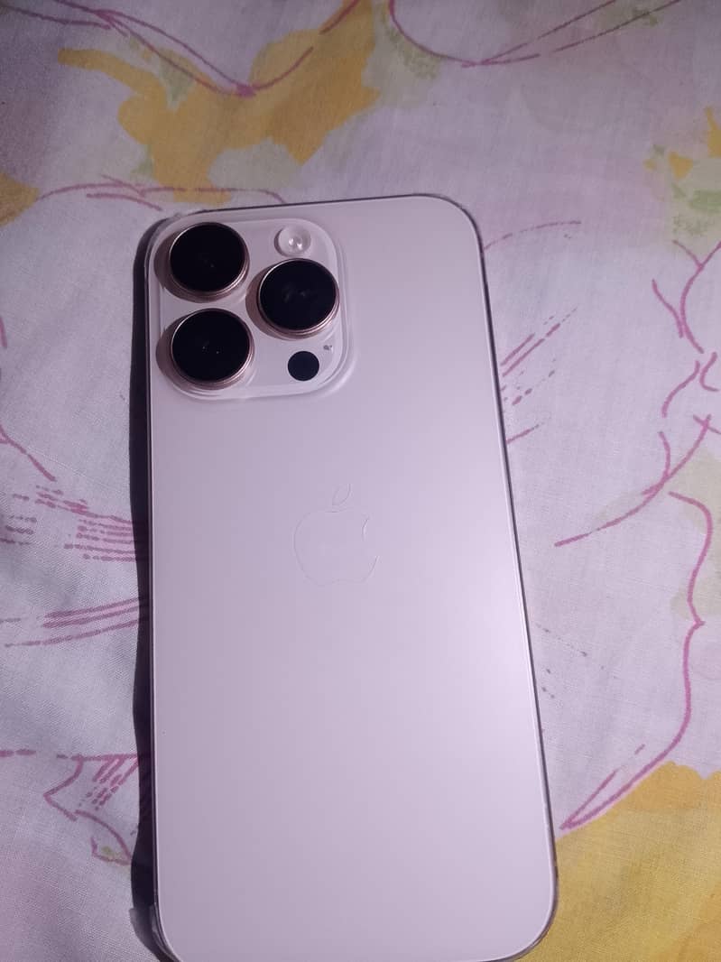 Apple iPhone 16 Pro 5