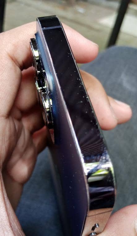 Apple iPhone 14 Pro Max 4