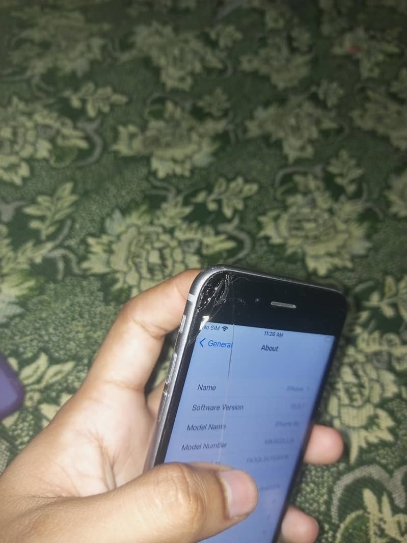 Apple iPhone 6S 3