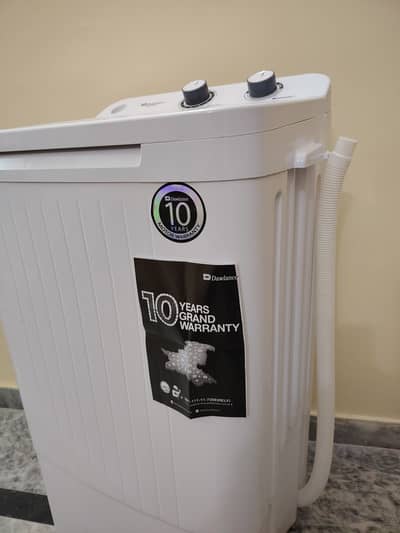 Dawlance washer (Almost New)