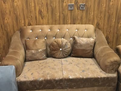 New sofa set 3,2,1 seater heavy and pure Metirial