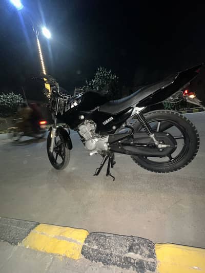 Yamaha YBR 125