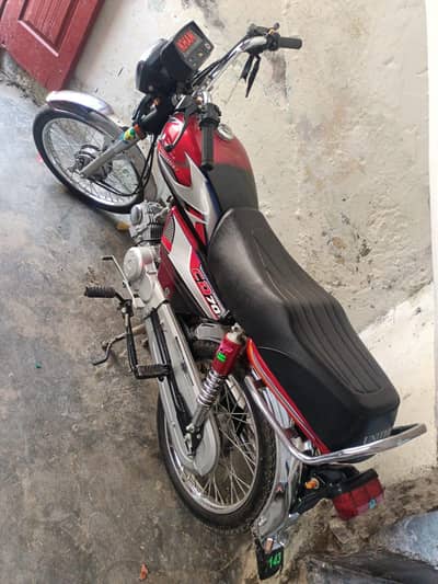 united bike urgent sale
