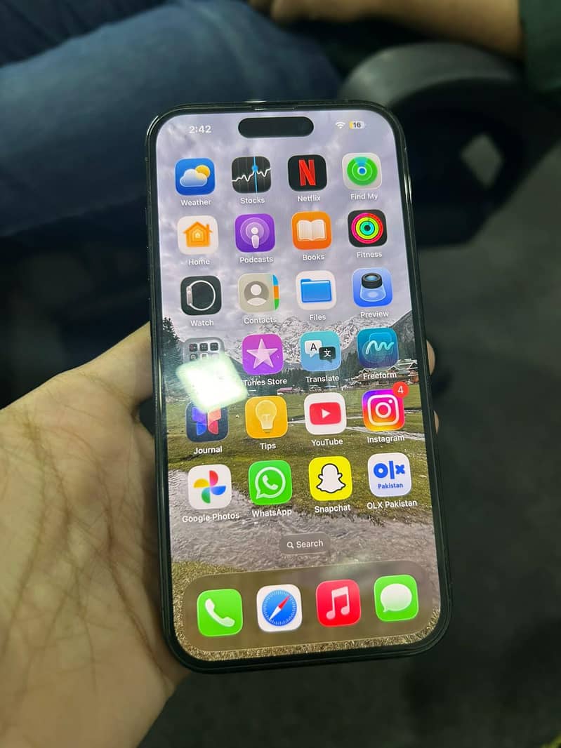 Apple iPhone 14 Pro 0