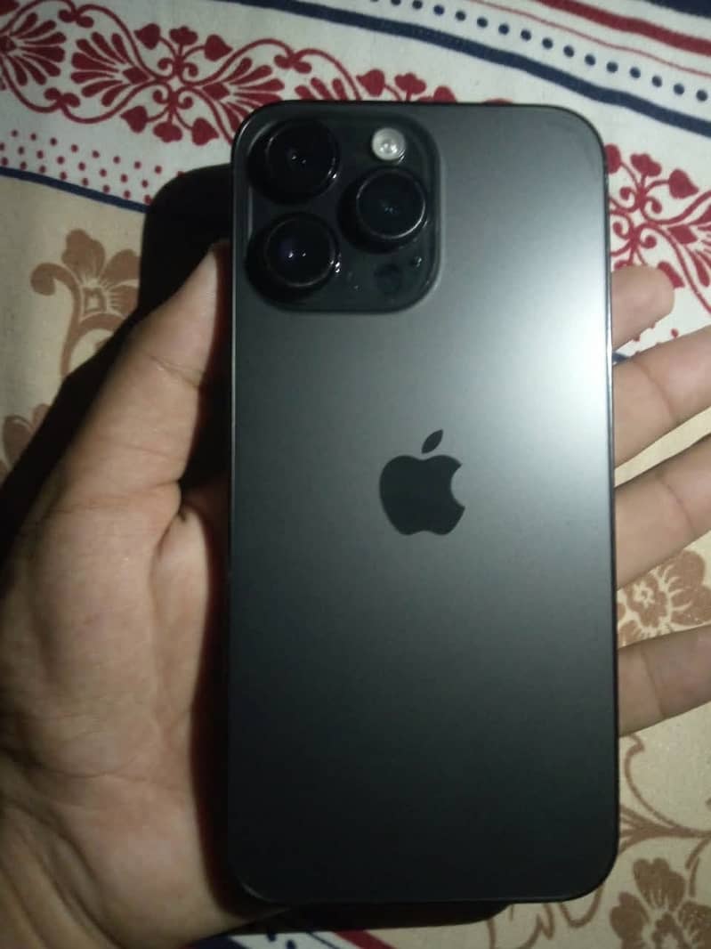 Apple iPhone 14 Pro Max 0