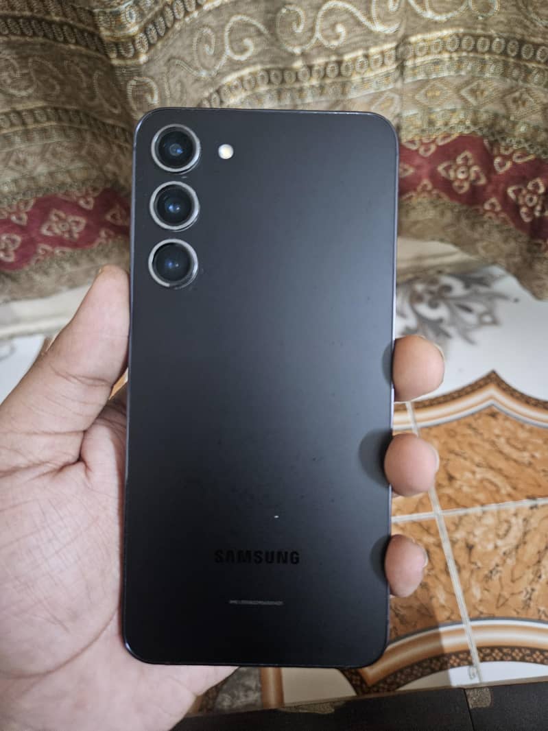 Samsung S23 Plus 0