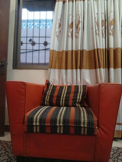 7 seater sofa set for only in 29.999 in  pure wood .