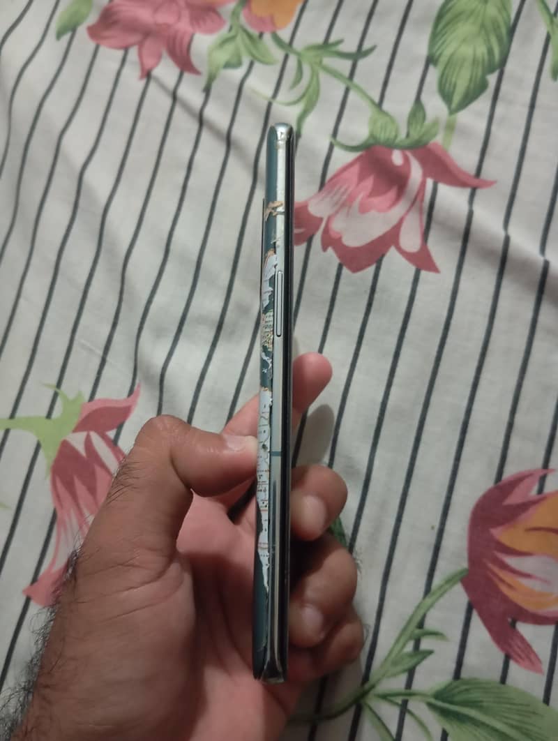 One Plus 10 Pro 5G 8
