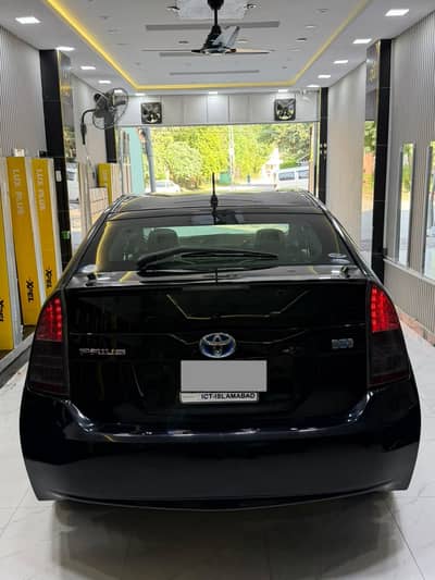 Toyota Prius 2011 S 1.8