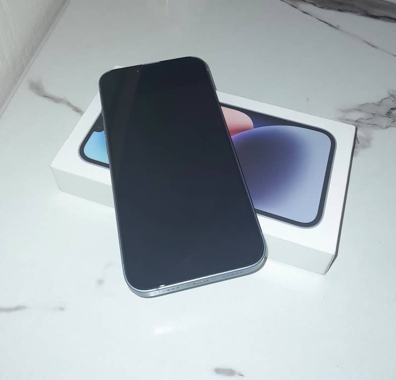Apple iPhone 14 4