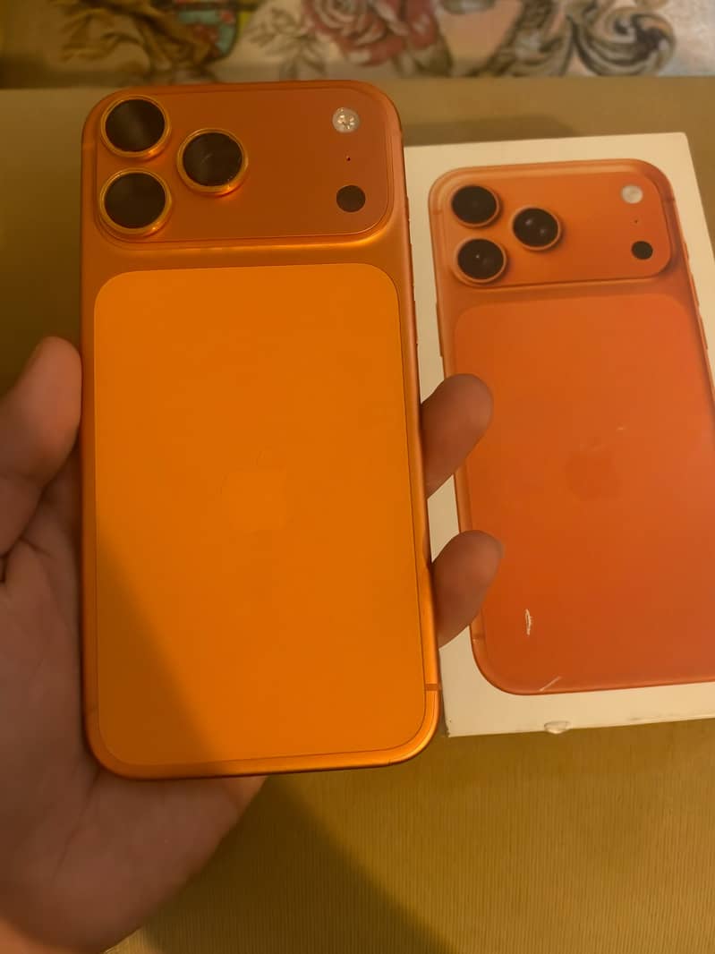 Apple iPhone 17 Pro Max 1
