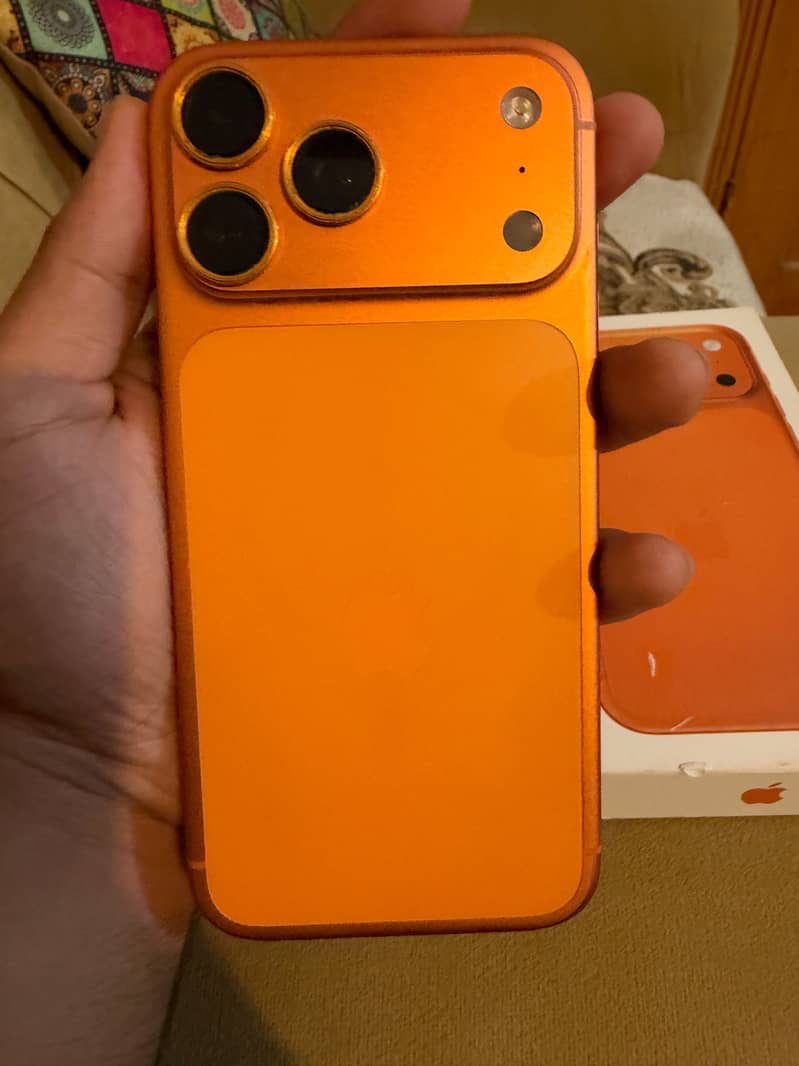 Apple iPhone 17 Pro Max 8