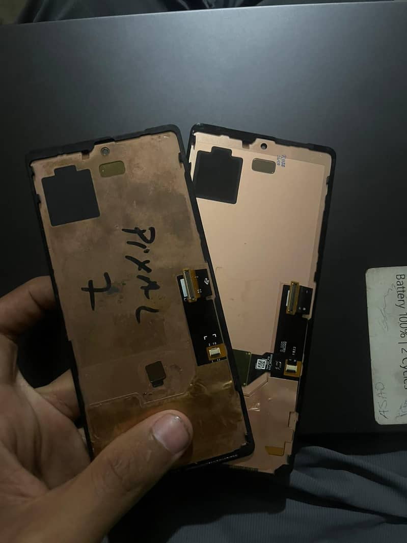 Google Pixel 7 panels 1