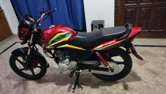 Honda CB 125f