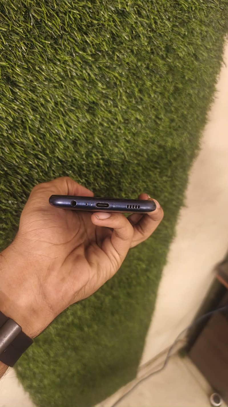 Tecno Spark 20C 1