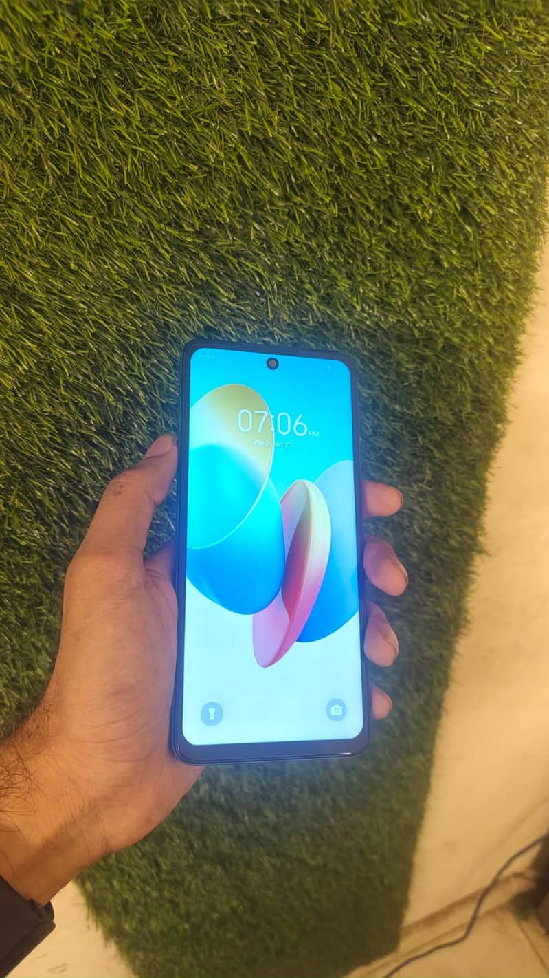 Tecno Spark 20C 3