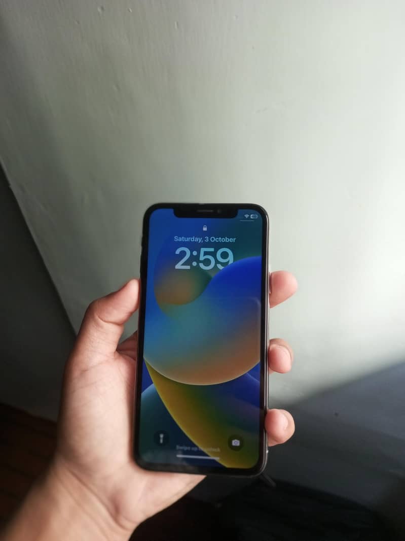 Apple iPhone X 2
