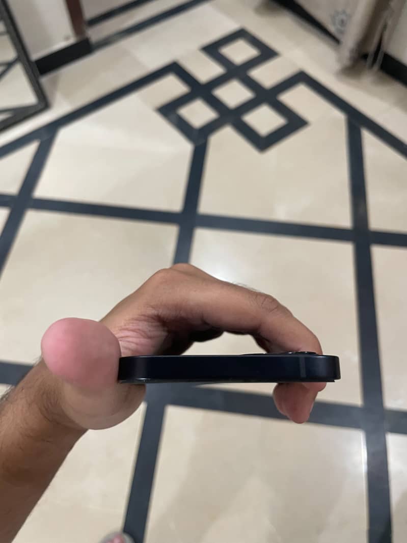 Iphone 12 Jv 4