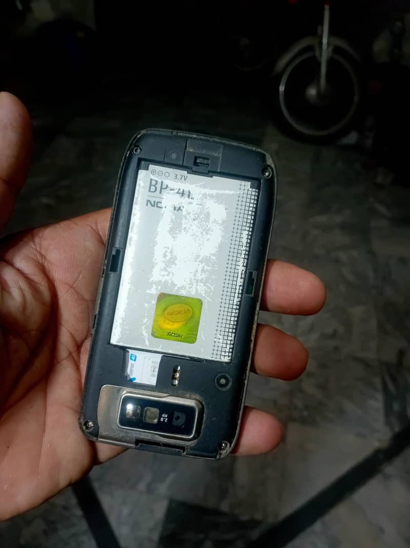 Nokia E63 0321_7832433 3