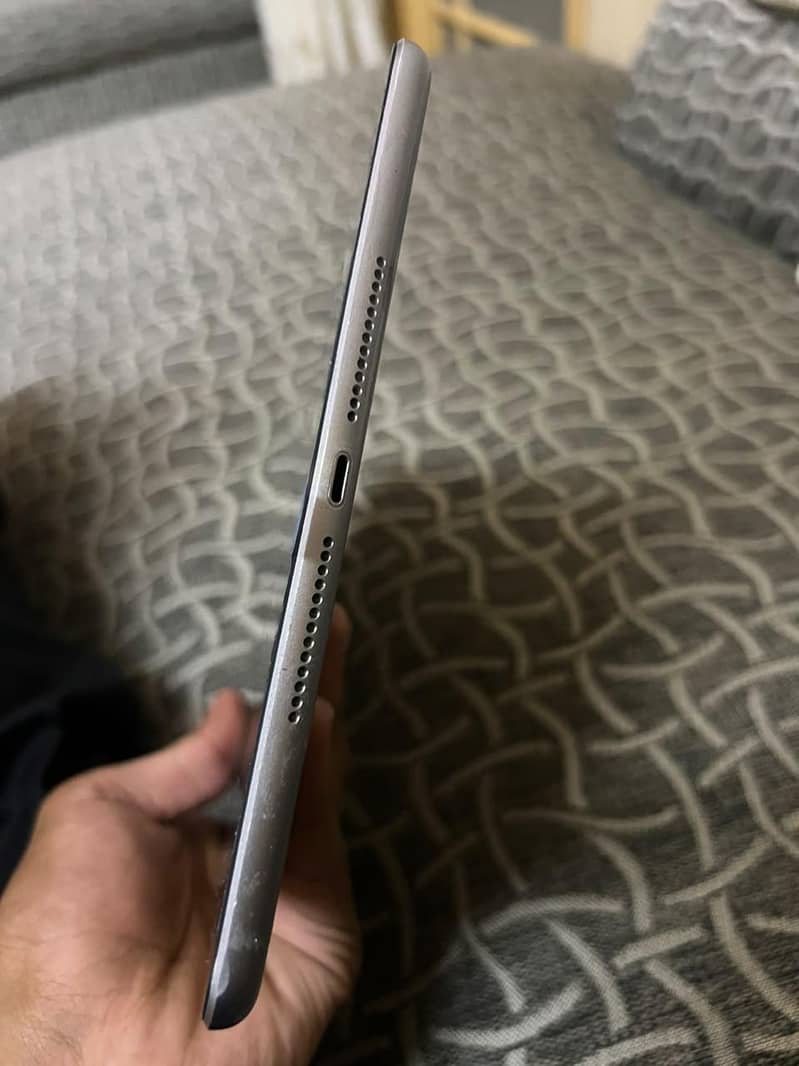 Ipad 5th generation 0
