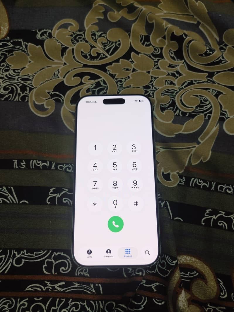 Apple iPhone 16 Pro mobile 4