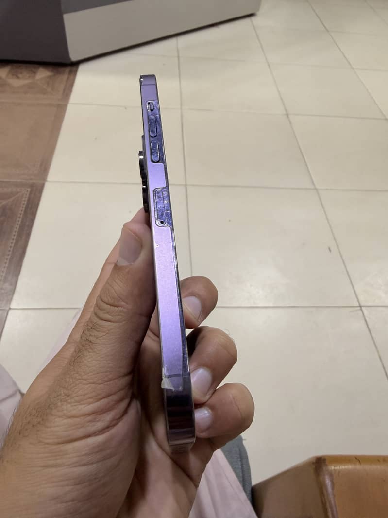Apple iPhone 14 Pro Max 4