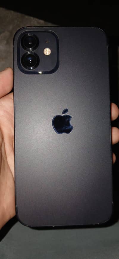Apple iPhone 12
