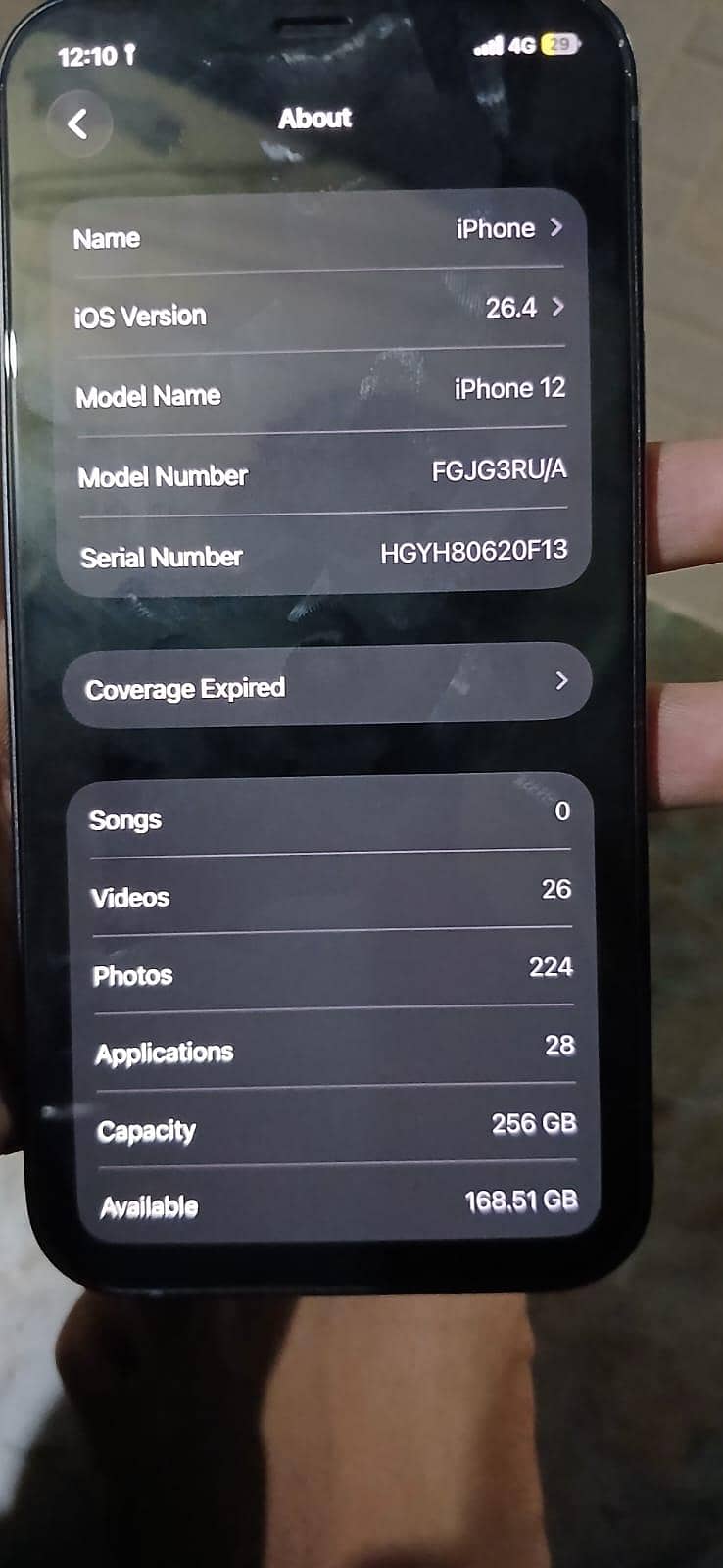 Apple iPhone 12 4