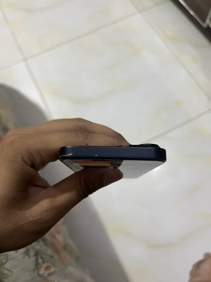 Apple iPhone 14 jv 5