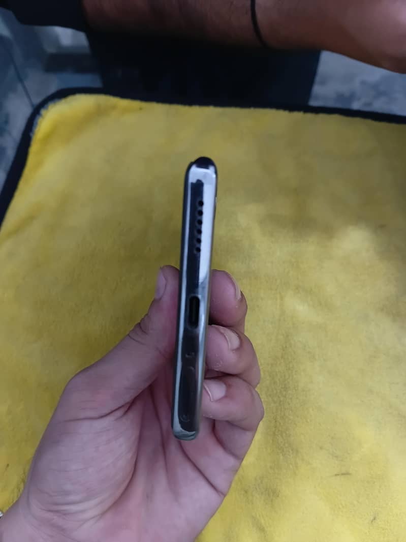 Tecno CAMON 40 Pro 5