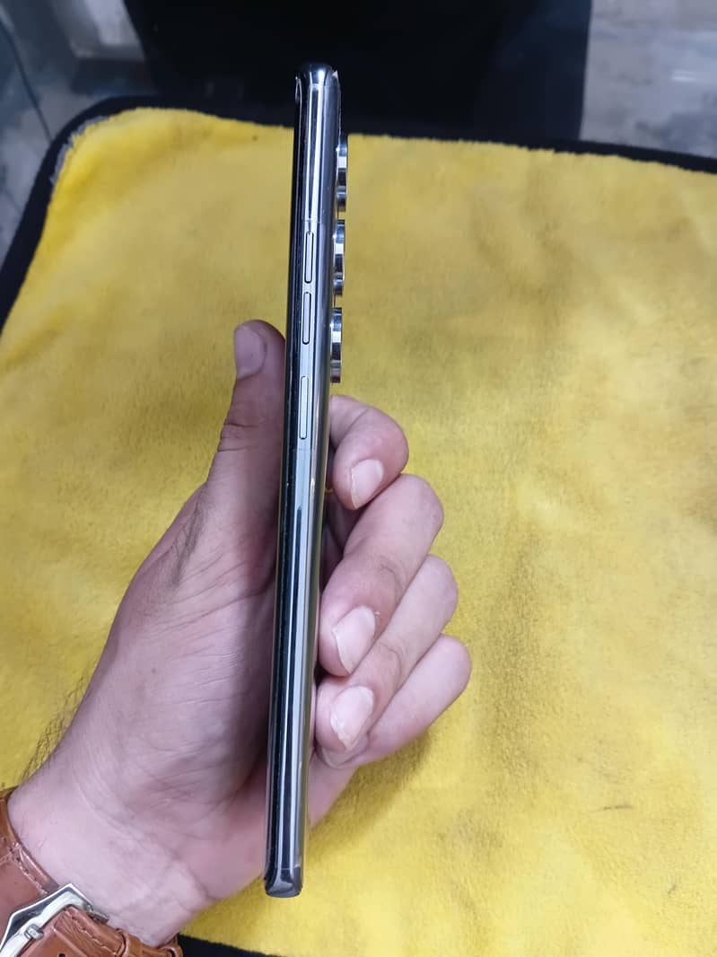 Tecno CAMON 40 Pro 6