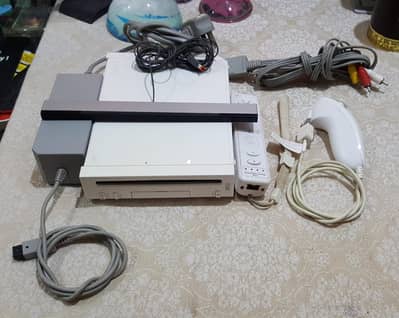 Nintendo Wii (Jailbroken) 32GB Original Memory Card with 30+ Games