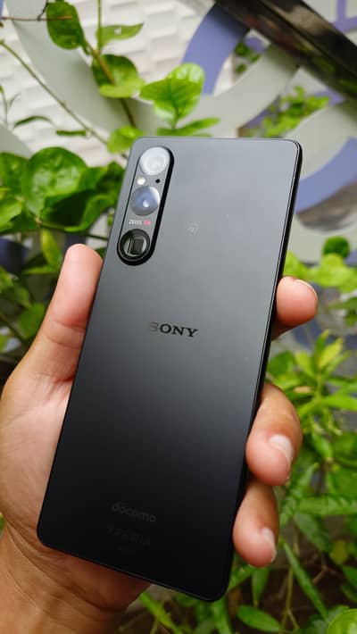 SONY XPERIA 1 V | PTA/FBR DUTY PAID | PHOTO/VIDEO/CINEMA PRO CONTROLS!