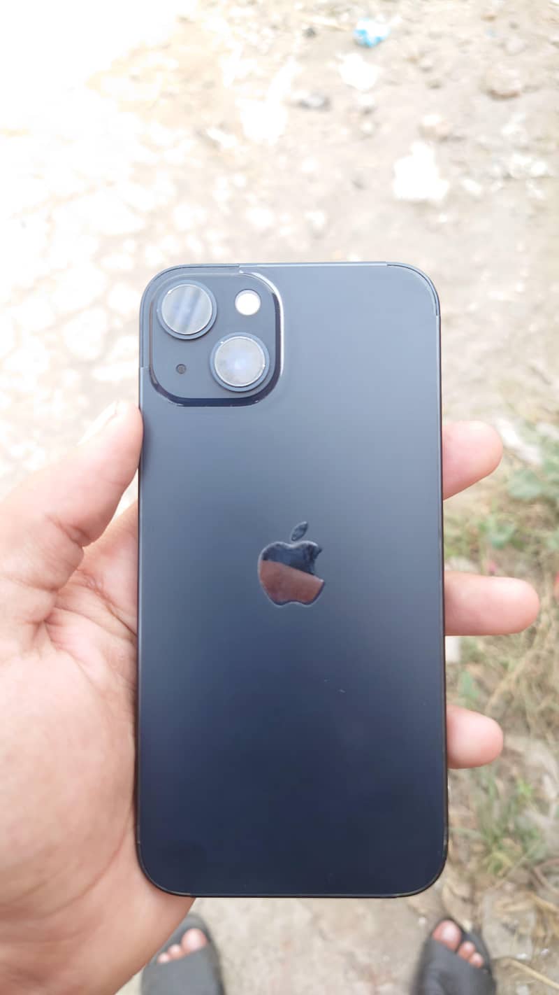 Apple iPhone 13 7