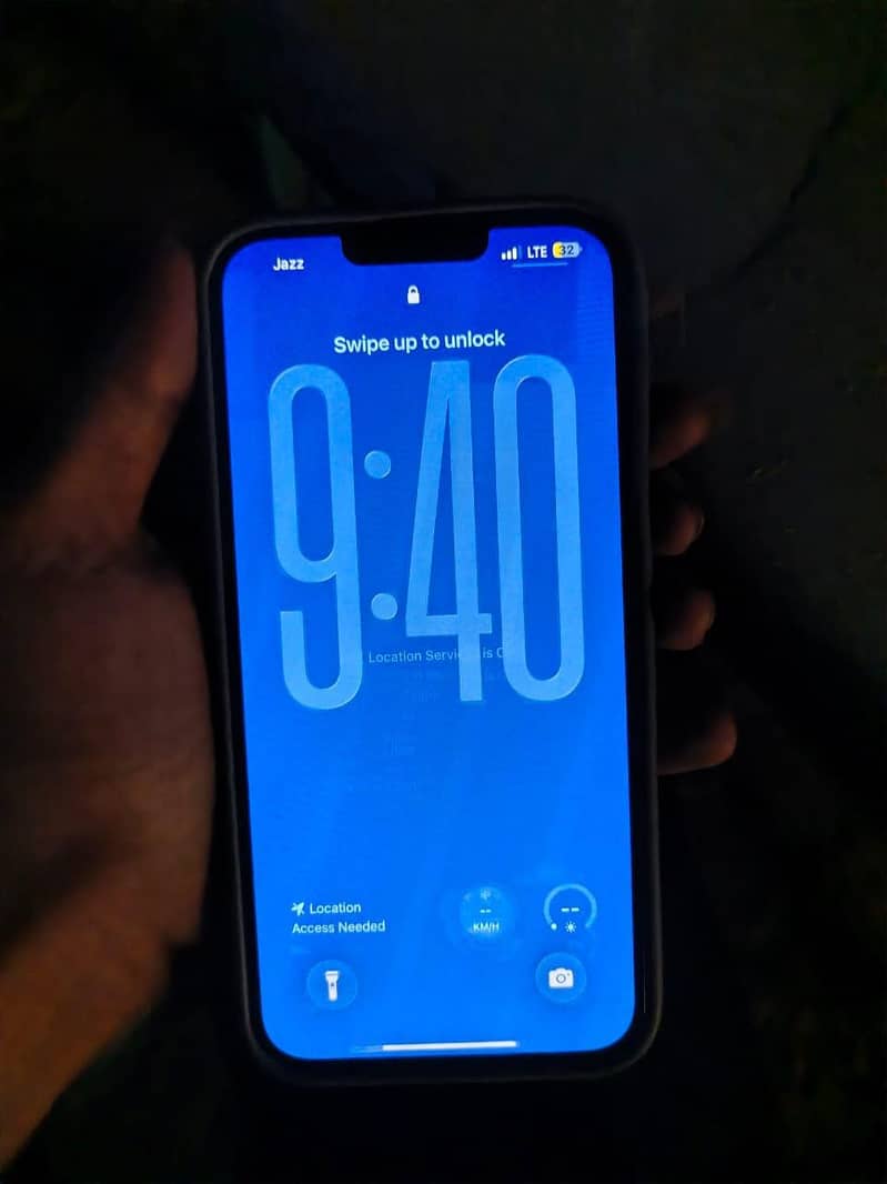 Apple iPhone 13 Pro Max 0