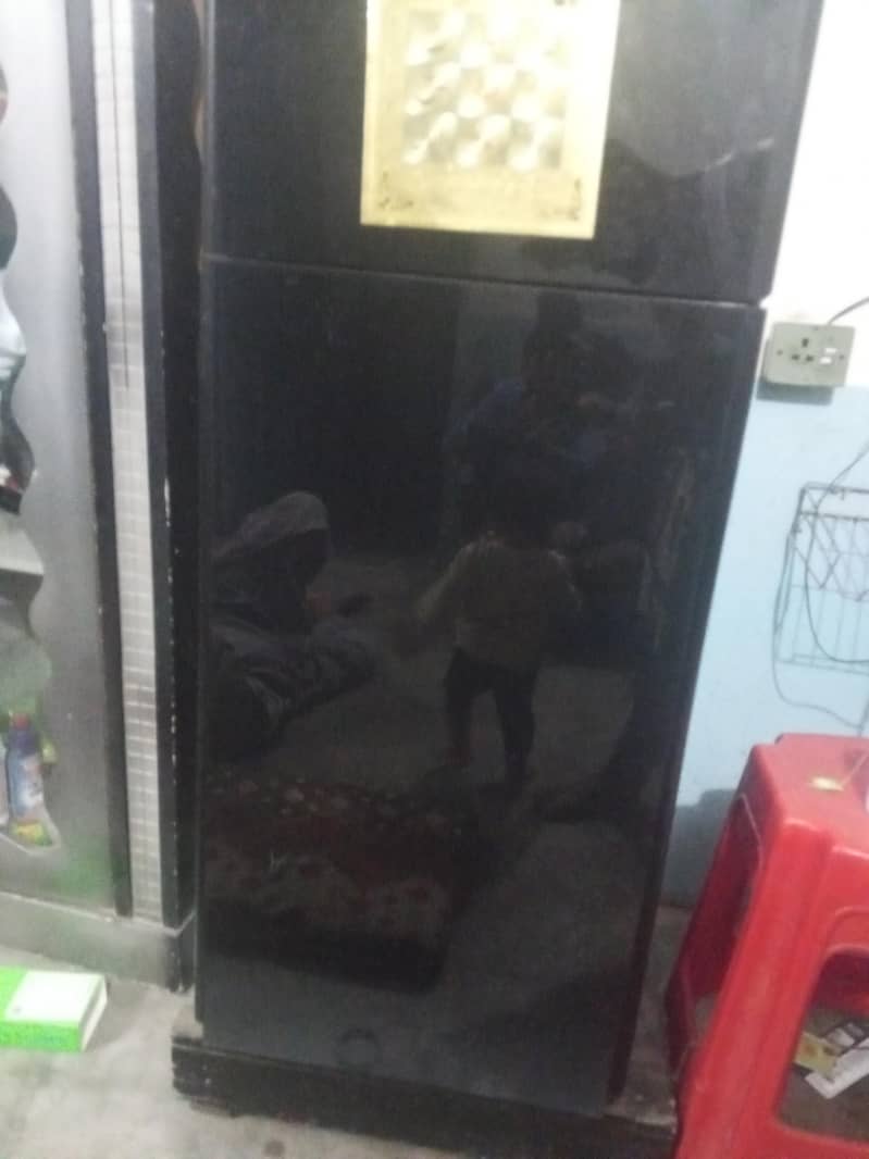 sell refrigerator 0