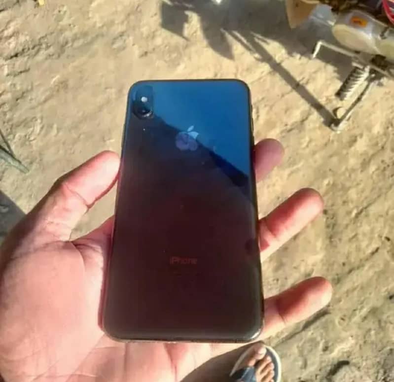 Apple iPhone XS Max 2