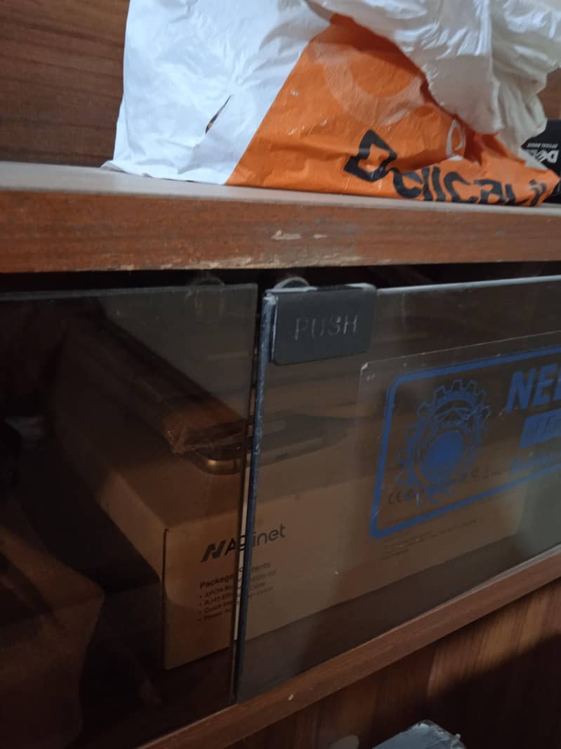 computer table 4