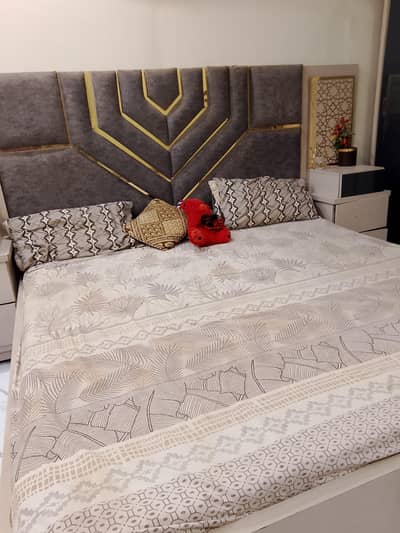 luxury bedroom set