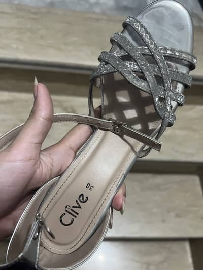 Clive heels 38 size